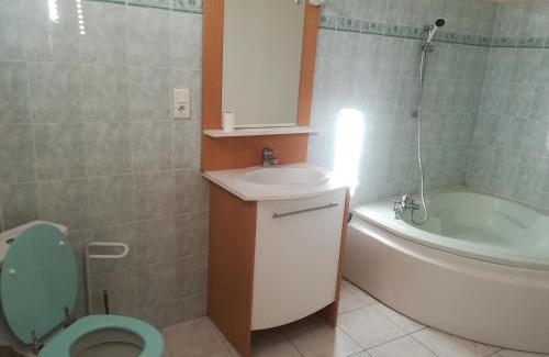 Lectoure Apartment | Gîte de la Cathédrale - Lectoure