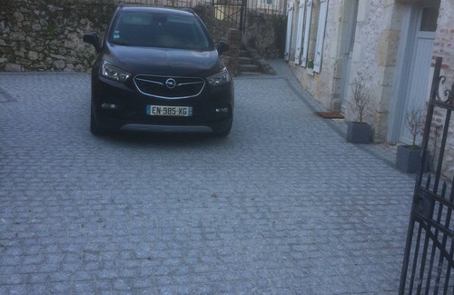 Cour-Cheverny Apartment | Gîte des Demois'ailes - Amis des Abeilles Au Cœur des Châteaux de la Loire