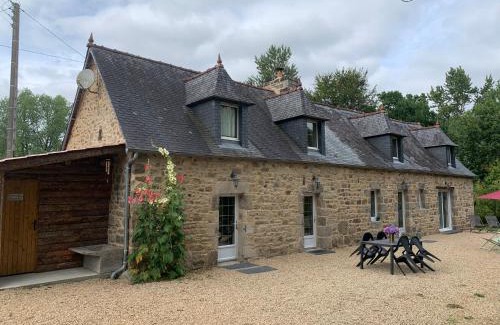 Plounevez-Moedec House | Gîte du moulin vert