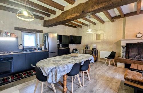 Vicq-sur-Nahon House | Gîte en Berry: terrasse couverte, ping-pong, près Zoo de Beauval et Château de Valençay - FR-1-591-618