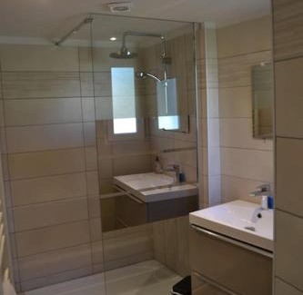 Meyronne House | Gîte l'ancienne épicerie Meyronne