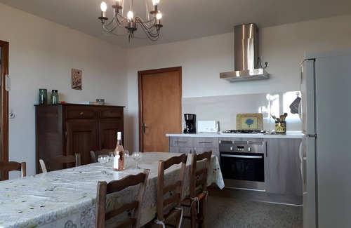 Rousset-les-Vignes House | Gîte La Motette Drôme Provençale