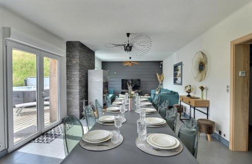 Fresse-sur-Moselle House | Gîte Les Libellules - 12 personnes - 4 étoiles - Spa