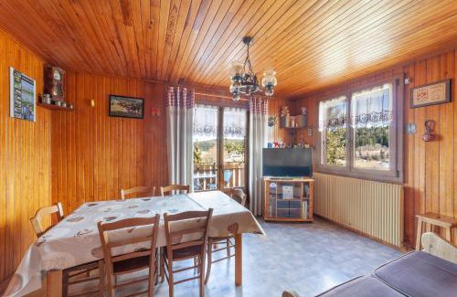 Prenovel House | Gîte - Les Pessettes - Vue Montagne