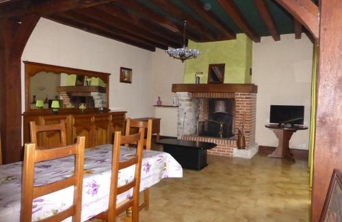 Thoury House | Gîte les petits loups