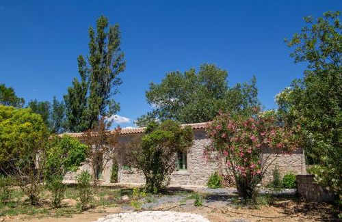 Montagnac House | Gîte nature avec piscine privée
