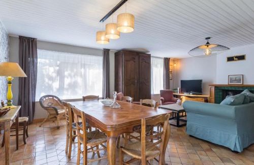 Joue-sur-Erdre House | Gîte rénové éco-responsable près de la forêt et des lacs, idéal pour la détente et la nature - FR-1-306-868