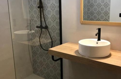 Autrepierre House | Gîte rénové avec jardin, proche loisirs et commerces, à une heure de Nancy et Metz - FR-1-584-168