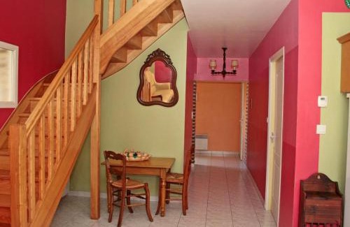 Fontaine-les-Croisilles House | Gîte spacieux à Croisilles, 7 pers, terrasse sud, parking, wifi, proche Arras, parc expo, base nautique - FR-1-376-63