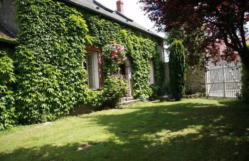 Brouy House | Gîte Suzanne, in Essonne Verte, near Milly la Forêt