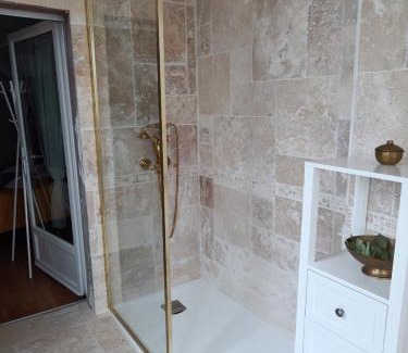 Folkling Bed & Breakfast | Gîtes & Chambres d'hôtes Villa La Lorraine