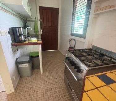 Terre-de-Haut House | Gîtes dans un jardin
