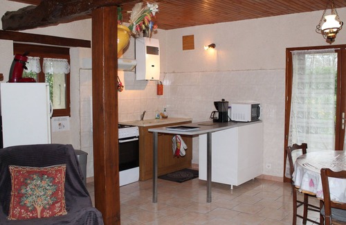 Goutz House | Gîtes fleuris du "Pinte" GOUTZ in Lomagne gersoise