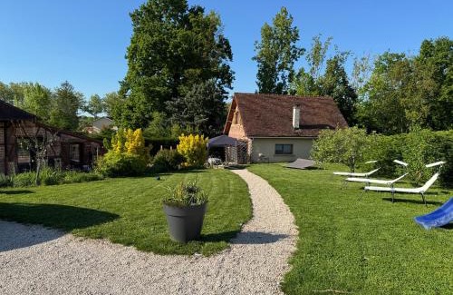 Saint-Germain-du-Bois House | Gîtes Saint-Germain