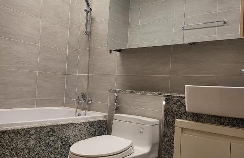 Cau Giay Apartment | Gần Hồ Tây Urban Area Starlake 2Brs Anstay