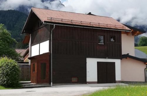 Abtenau House | Gaestehaus-Russegger