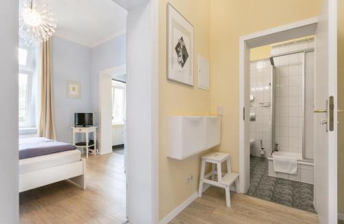 Leipziger Vorstadt Apartment | Galeriewohnung in der Neustadt