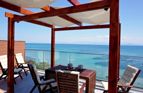 Messonghi Apartment | Galini Beach Studios and Penthouse