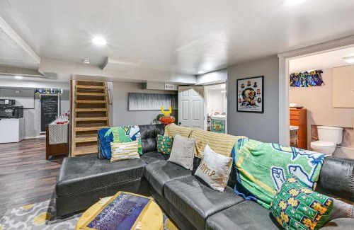 Near Northwest Apartment | Game Day Made Easy! Apt 2 Mi to Notre Dame Stadium