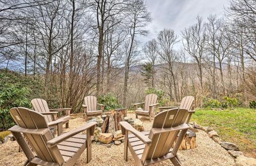 Elk Park House | Game Room and Fire Pit Spacious Elk Park Lodge!
