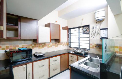 Mahmoorganj Apartment | Ganga home stay