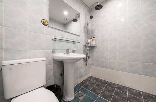 Gangneung Hotel | Gangneung Gyeongpodae Eroom