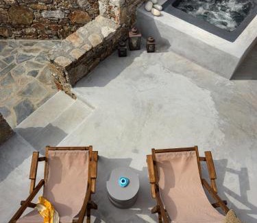 Karavostasis House | Garbis