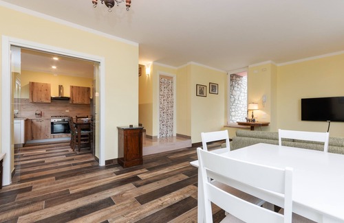 Corno Apartment | Garda - Via Cipressi 9