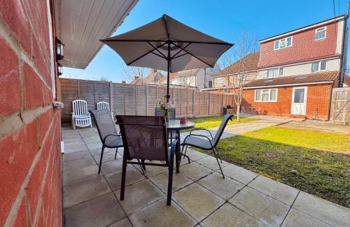 Tokyngton Apartment | Garden 1-Bed Flat 30min to Downtown & Free Parking