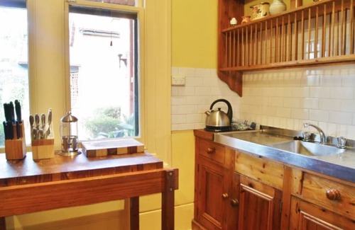 North Adelaide Apartment | Garden and Loft Apartment - Mansion Buxton