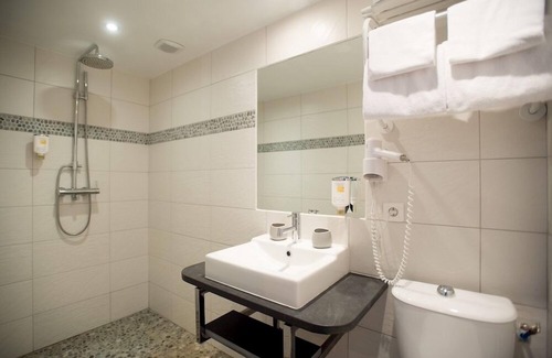 Bagneres-de-Bigorre Hotel | Garden & City Bagnères-de-Bigorre - Domaine de Ramonjuan