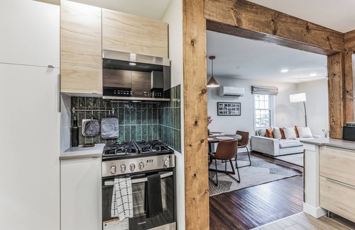 Mid City South House | Garden District Duplex