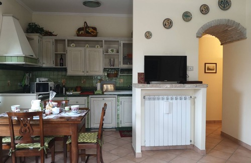 Campagnano di Roma Villa | Garden House, comfort e servizio 4 stelle a 2 passi dal centro di Campagnano