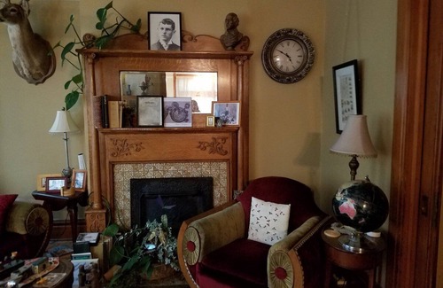 Hannibal Bed & Breakfast | Garden House Bed and Breakfast