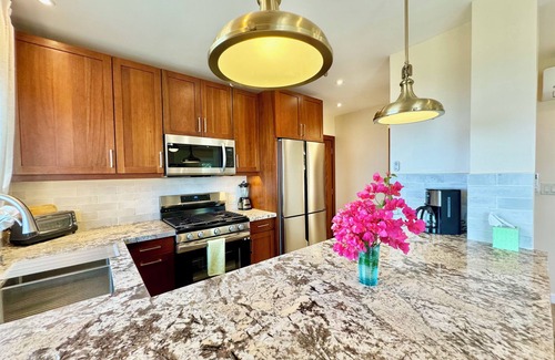Lighthouse Estates Apartment | Garden & Junior Suite @ Casa Rosada, West Bay
