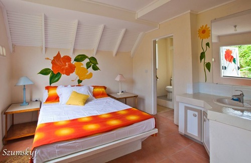 Marigot House | Garden View Unit, Only 1 mile from Airport - 10min