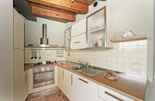 Rivoltella Apartment | Garofano P1 9 by Wonderful Italy