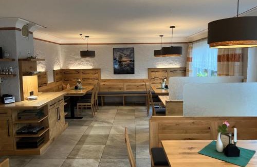 Neumarkt am Wallersee Hotel | Gasthaus Eggerberg