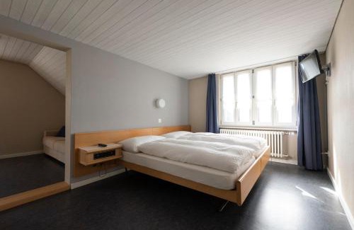 Affoltern am Albis Bed & Breakfast | Gasthof Pizzeria Weingarten