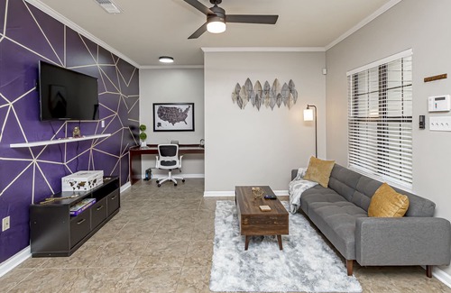 Highlands - Perkins Condo | GATED ~STYLISH LUX CONDO 5 MIN FROM LSU~ LAKEFRONT