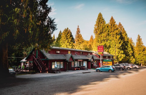 Ashford Cabin | Gateway Inn