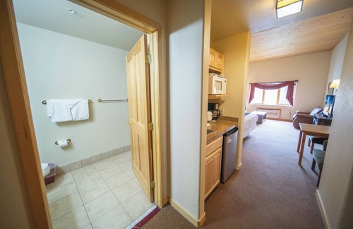 Mountain House Condo | Gateway Lodge 5057