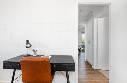 Bedford Park Apartment | Gateway Retreat near Flinders Uni & Hospital