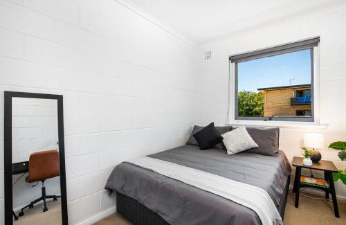 Bedford Park Apartment | Gateway Retreat near Flinders Uni & Hospital