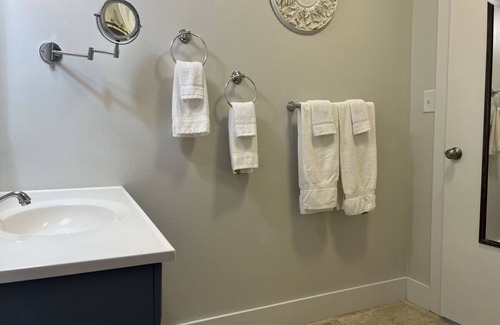 Waynesboro Hotel | Gateway to Nature's beauty Rm 11