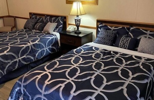Haysi Hotel | Gateway to the Breaks Motel