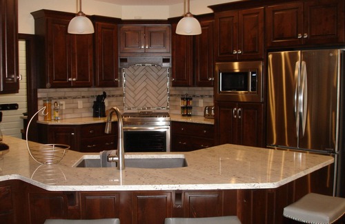 Custer House | Gather the family to explore the Black Hills from this centrally located oasis.