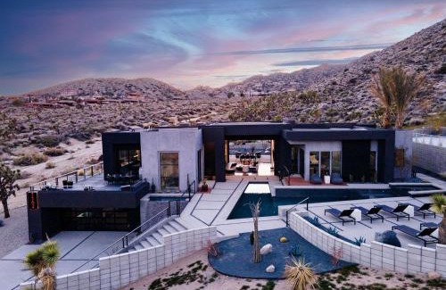 Yucca Valley House | Gatsby by Fieldtrip Modern Luxury with Infinity Pool Game Room