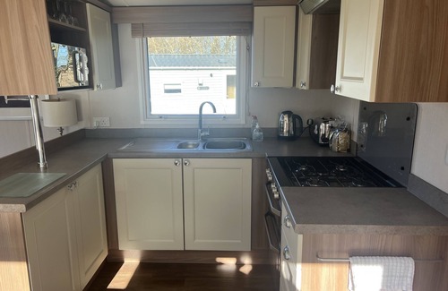 Ayr House | GDs Caravan Hire Craig Tara