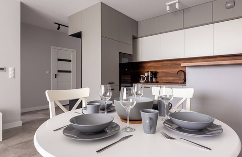 Srodmiescie Apartment | Gdynia Marina Modern Apartment